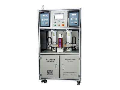 智威自動(dòng)化動(dòng)力電池自動(dòng)儲(chǔ)能點(diǎn)焊機(jī)