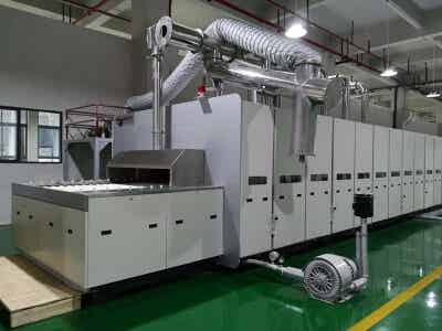 鴻海裝備 空氣輥道燒結